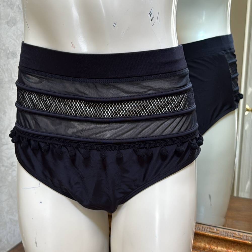 NWOT cute design COCOSHIP Black High-Waisted Women's swimsuit bottoms. Size L.